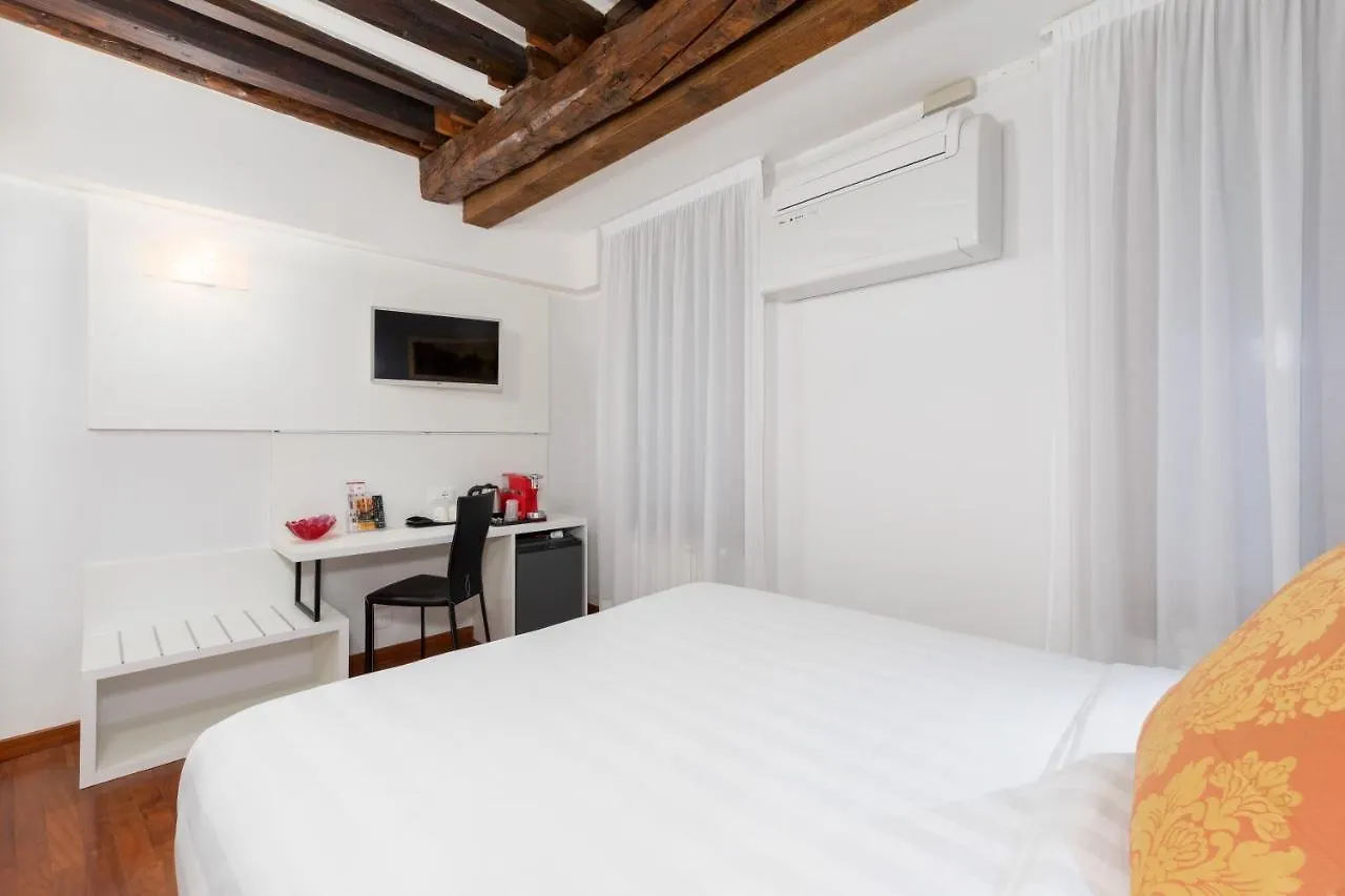 ונציה Spadaria San Marco Guest House 0*,  איטליה